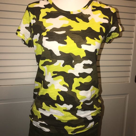 Michael Kors Tops - Michael Kors brown yellow and white camo t-shirt